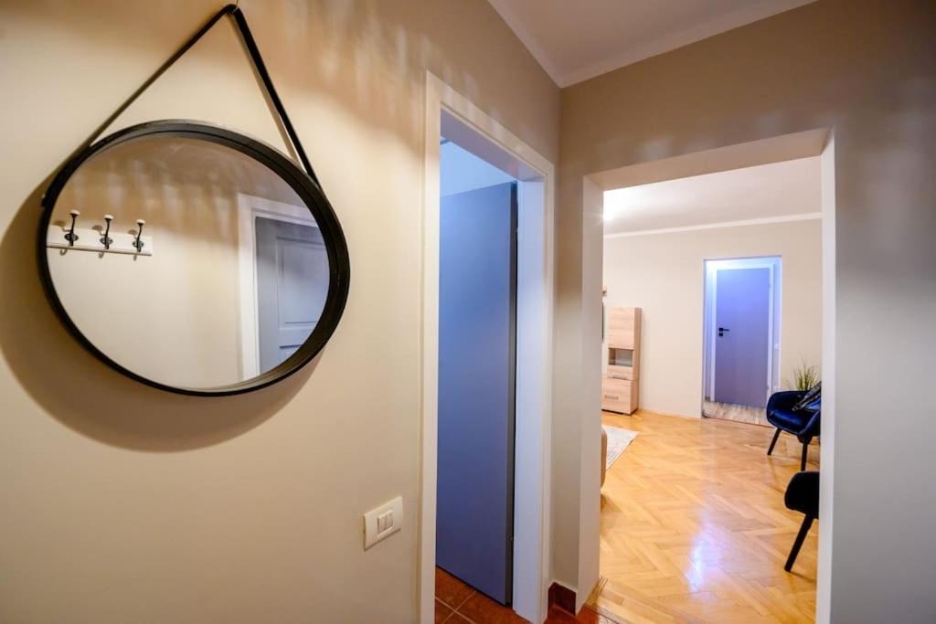 Smiling Heaven Apartment Bucureşti Exterior foto